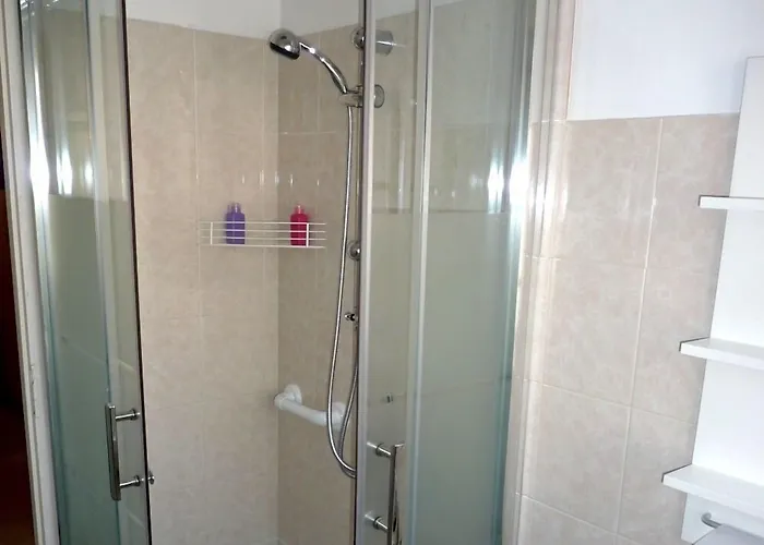 Tommy アパート *